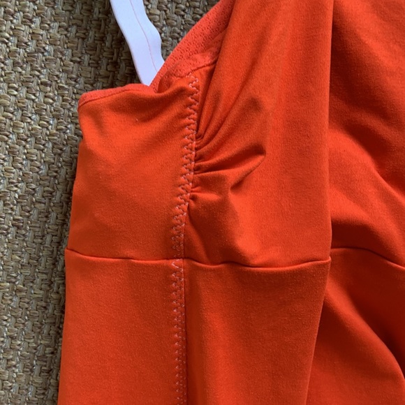 Women’s Patagonia Workout Shirt - NWOT - Picture 15 of 16